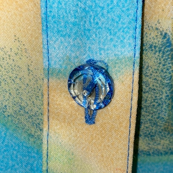 SeaSuns Watercolor Beach Print Blouse - Picture 5 of 9